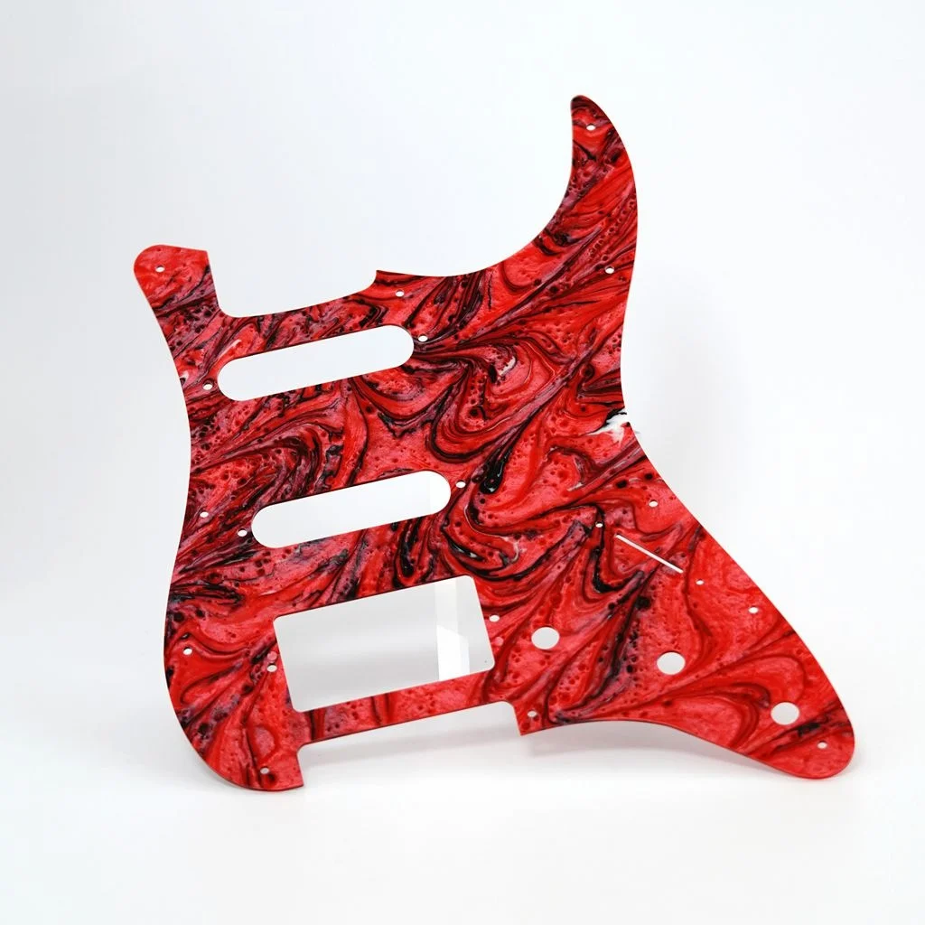 

Guyker 1PCS 11 Holes SSH Resin Pickguard For ST Electric Guitar PG004