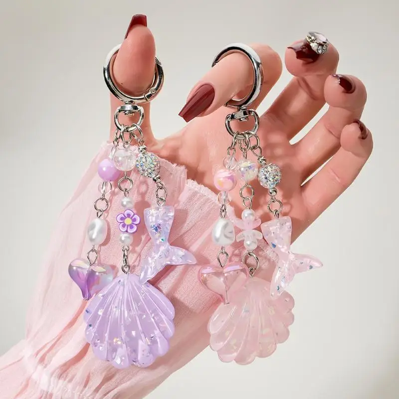 Niedlicher Meerjungfrauenflossen-Muschel-Schlüsselanhänger mit Glitzer-Pailletten und Perlenanhänger, zierlicher Rucksack- und Handtaschenanhänger für Damen zur täglichen Dekoration. – Detail 2