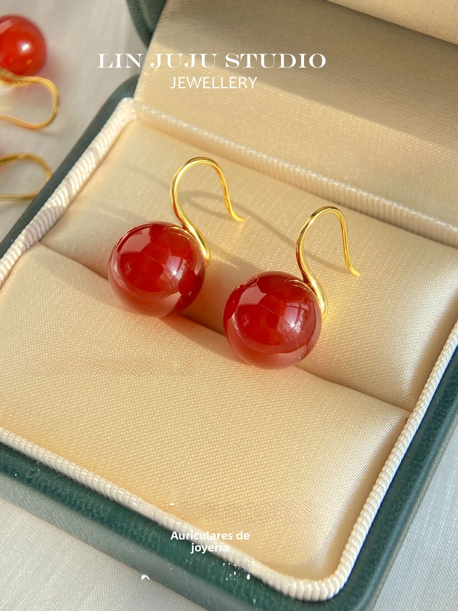 Pendientes de Mujer Estilo Chino Nuevo, Plata S925 Bañada en Oro de 8K, con Ganchos de Agate Rojo l ado 7A en Forma ...