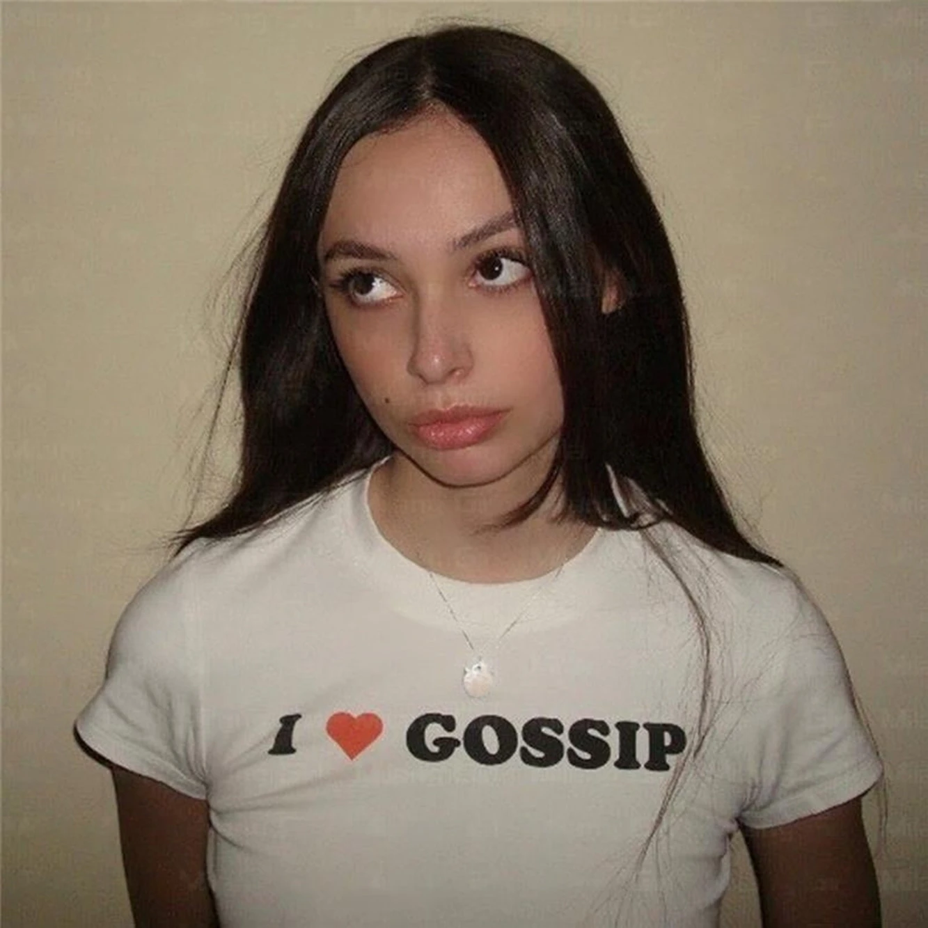 I Love Gossip Y2K Crop White Tee Funny Slogan T-Shirt Cropped Short Sleeve Harajuku Grunge Slim Top Punk Vintage Graphic Tshirt