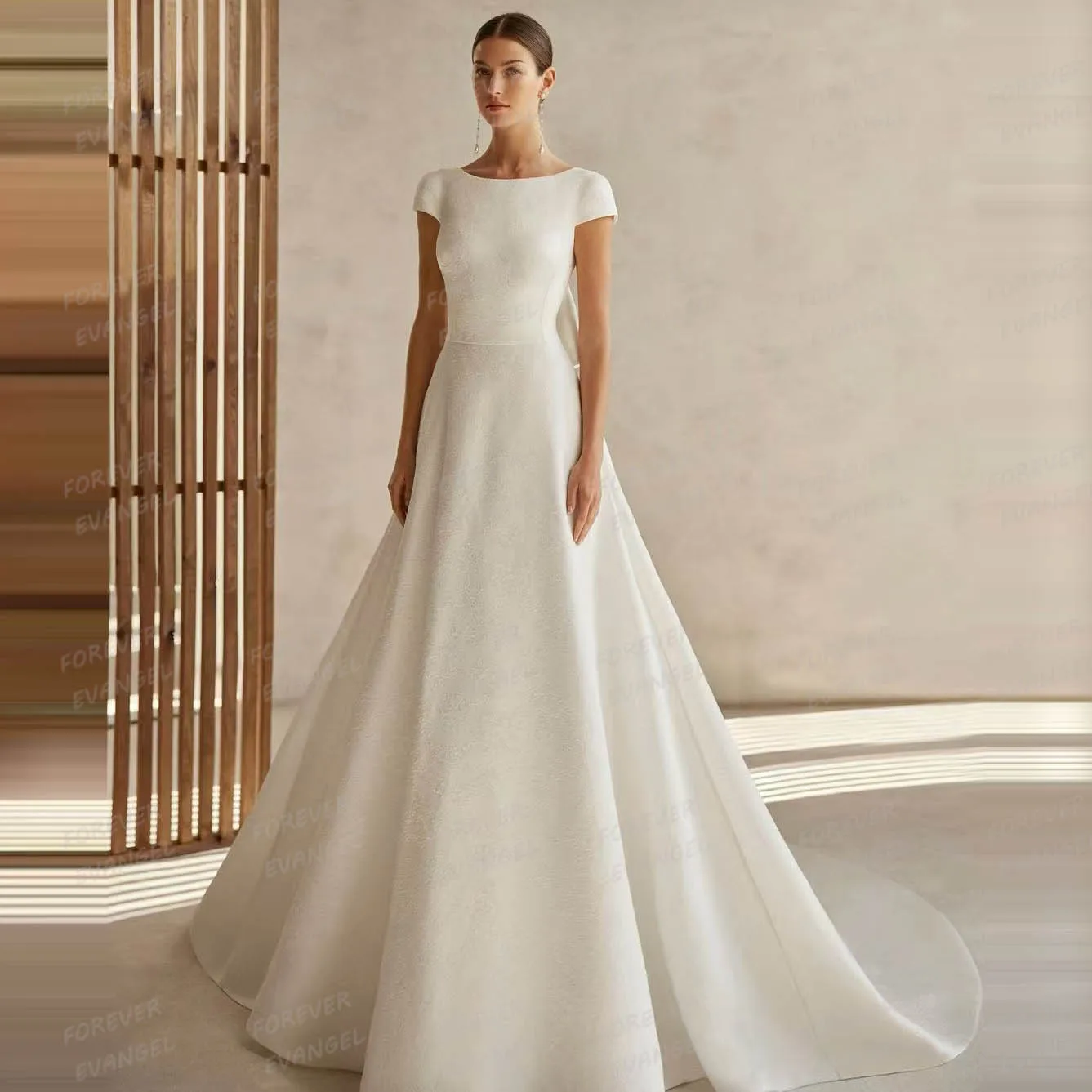 

Simple 2025 Wedding Dresses A Line Woman's Sexy Boat Neck Sleeveless Backless Bow Satin Bride Gowns Vestidos De Novia Customized
