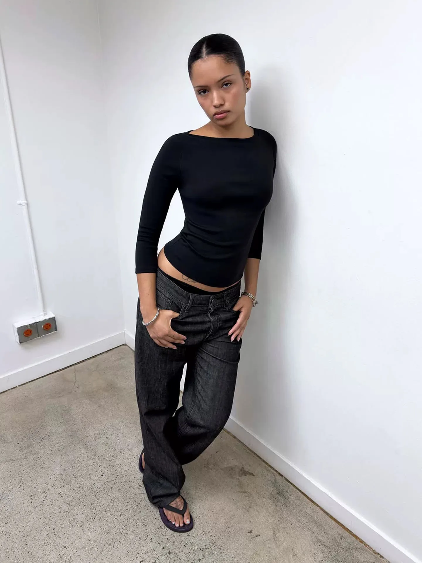 Tank dark brown boat collar three-quarter sleeve slim top simple black one-shoulder undershirt short top