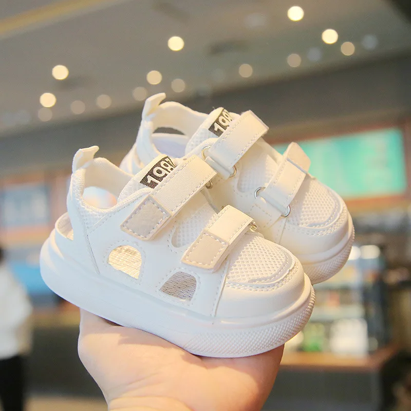 Summer children's sandals, toe caps, little children's shoes, boys' soft soled anti slip baby shoes, girls' frame shoes, Velcro