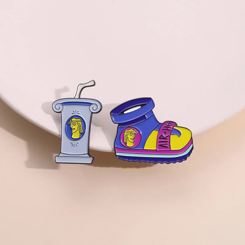 Fun Shoes Brooch Beverage Metal Badge Lapel Pins for Caps Small Accessories Wholesale Backpack Pin Decorative Brooches Badges