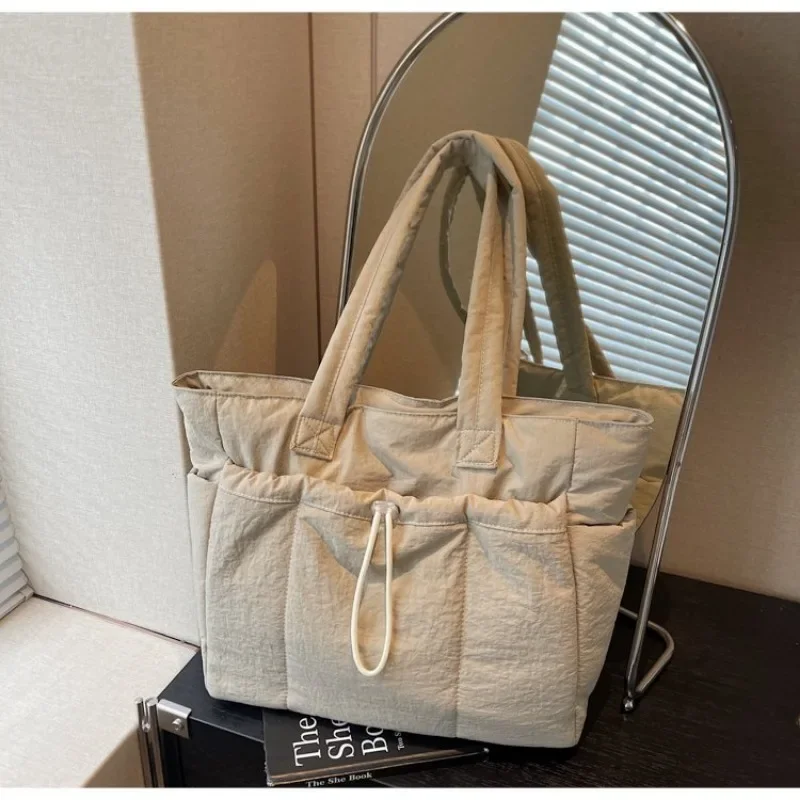 

Luxurious Modern Diaper Bag Handbag One Shoulder Dinner Party Guest Exquisite Sleek Elegant Practical Fashionable Versatile