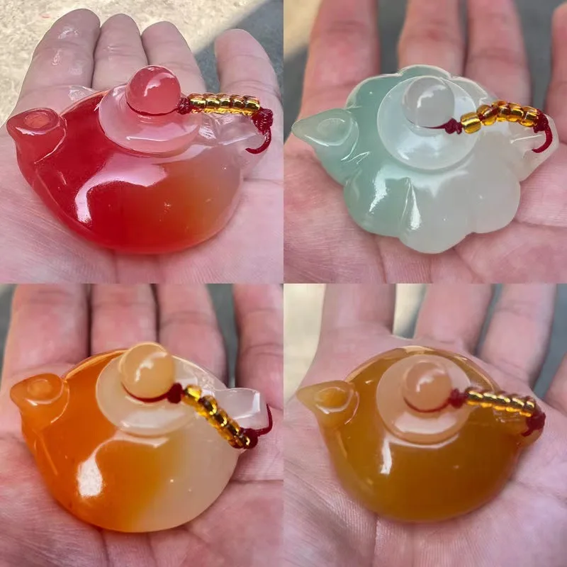 

Зеленая ручка для чайника из тяньшаньского нефрита, с фиолетово-золотой нитью и вставками из авантюрина.