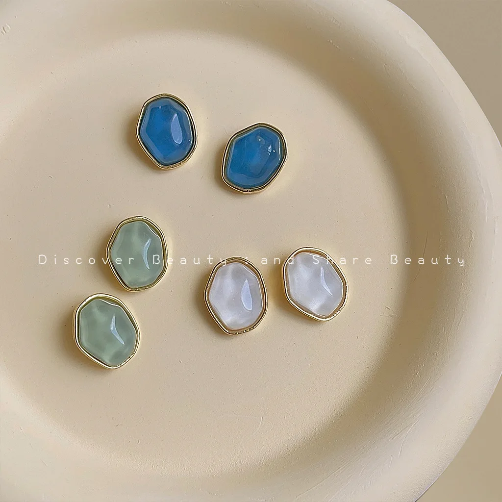 DIY accessories Irregular geometric water ripple stud earrings female Korean small fresh resin earrings niche design sense fashi