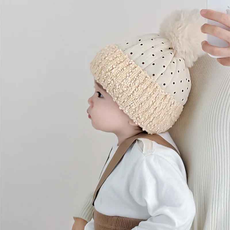 Chic Warm Baby Hat for Boy Girl Simplicity Black Dot Style Kids Knitted Hat Fury Ball Autumn Winter Thicken Plush Cotton Beanie