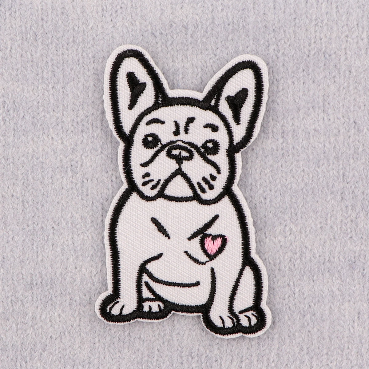 Bulldog Embroidery Patches Cute Pet Dog Iron On Patches On Clothes DIY Dress Jeans Hat Clothing Accesories Applique Stickers