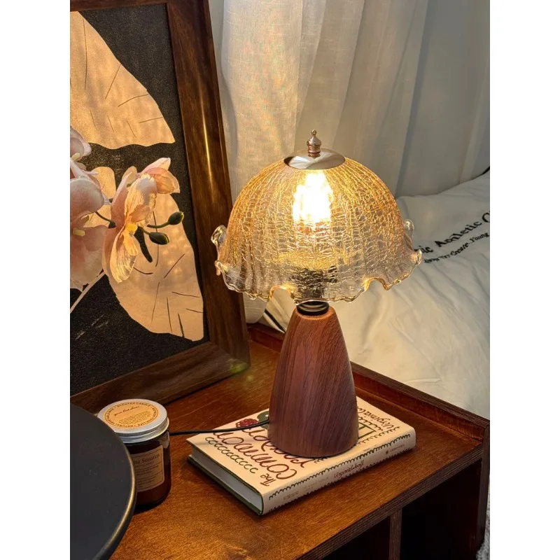 Medieval wabi-sabi wind table lamp bedroom bedside lamp retro American French walnut glass ceramic decorative night lamp
