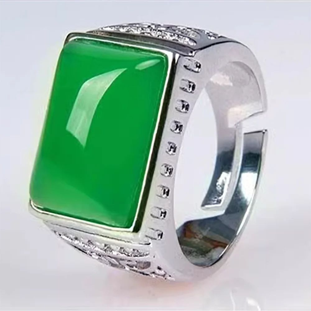 Full green chalcedony men's agate high-end, atmospheric and domineering ring with adjustable emerald inlay