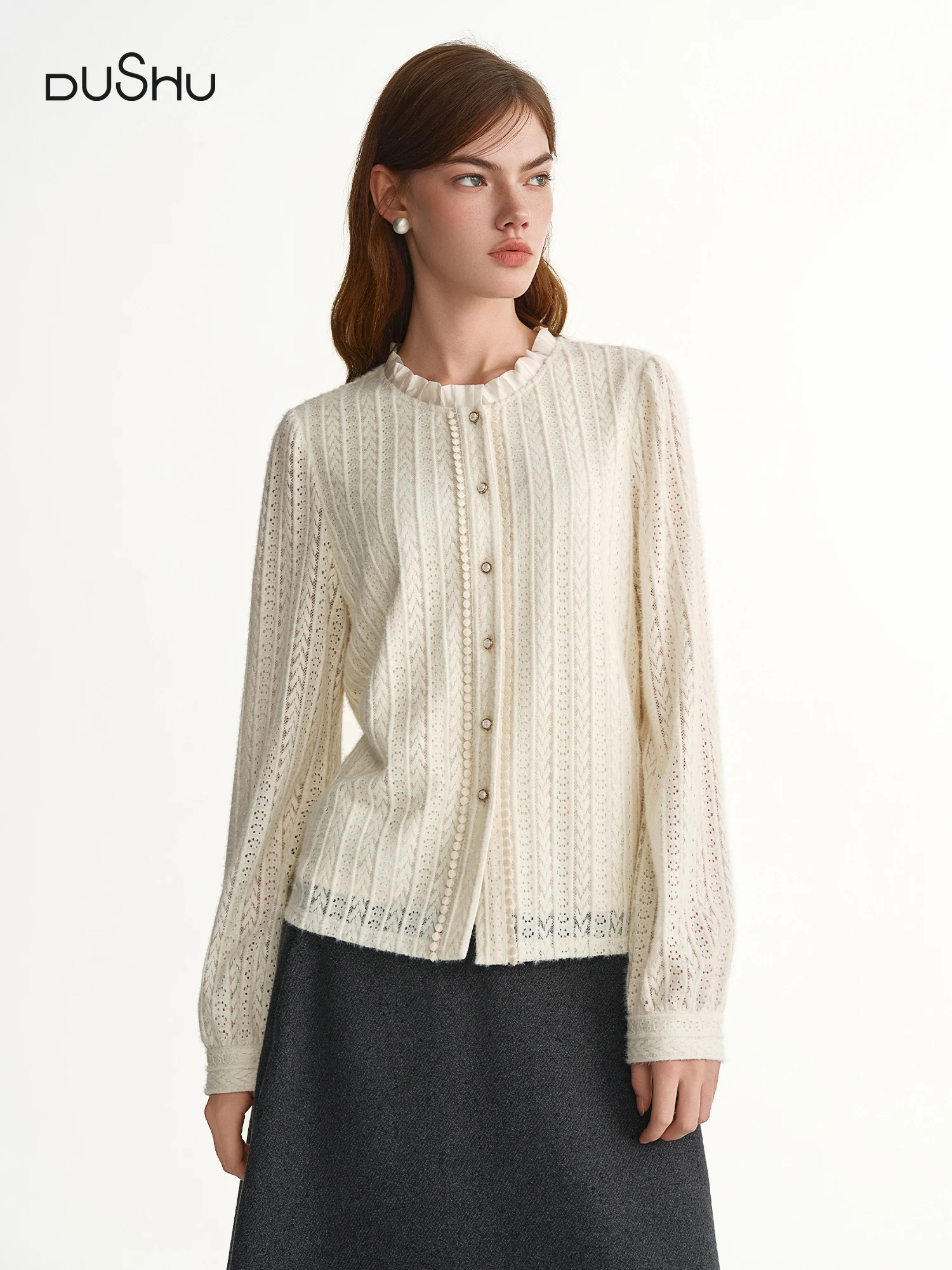 DUSHU 2025 Winter Women's Elegant Lace Blouse with Intricate Cut-out Design - Soft Romantic Style for Daily and Evening Wear