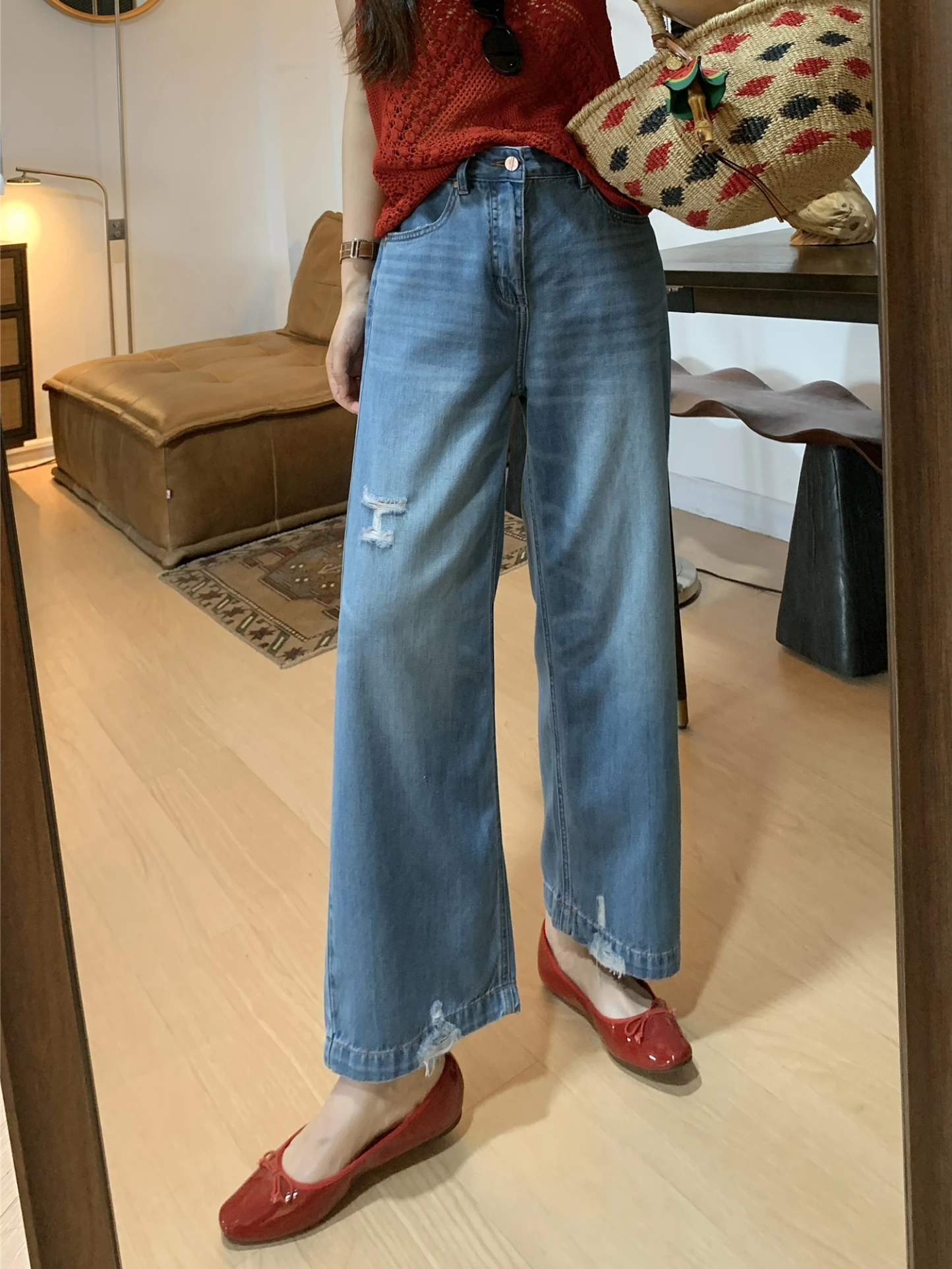 

Джинсы QinEition с эффектом прохлады, мягкие, с высокой талией, широкие штанины, женские, с дырками, прямые, укороченные, летние, повседневные, свободного кроя