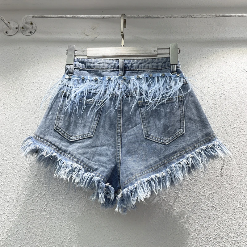 Luxury Women Diamonds Beaded 3D Feathers Denim Shorts Tassels Ripped Rhinestones Short Jeans Trousers Streetwear Hot Pants 2023