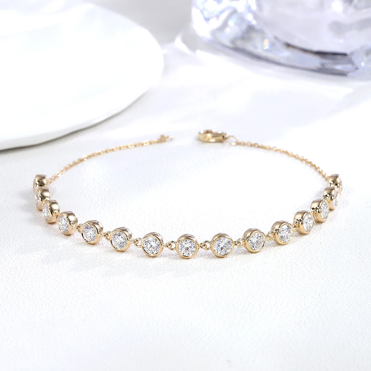 

Provence 10K Yellow Gold Round Lab Grown Diamond Station Bracelet Dainty Bezel Set Adjustable Chain Daily Wear Jewelry for Women