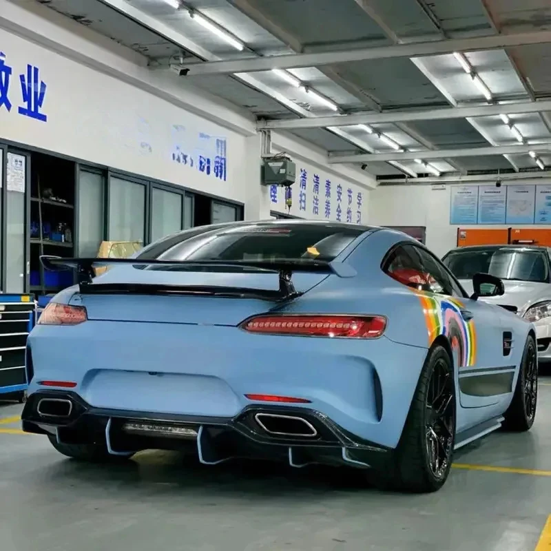 High Quality Half Carbon Fiber Ki GT GTS Body Kit