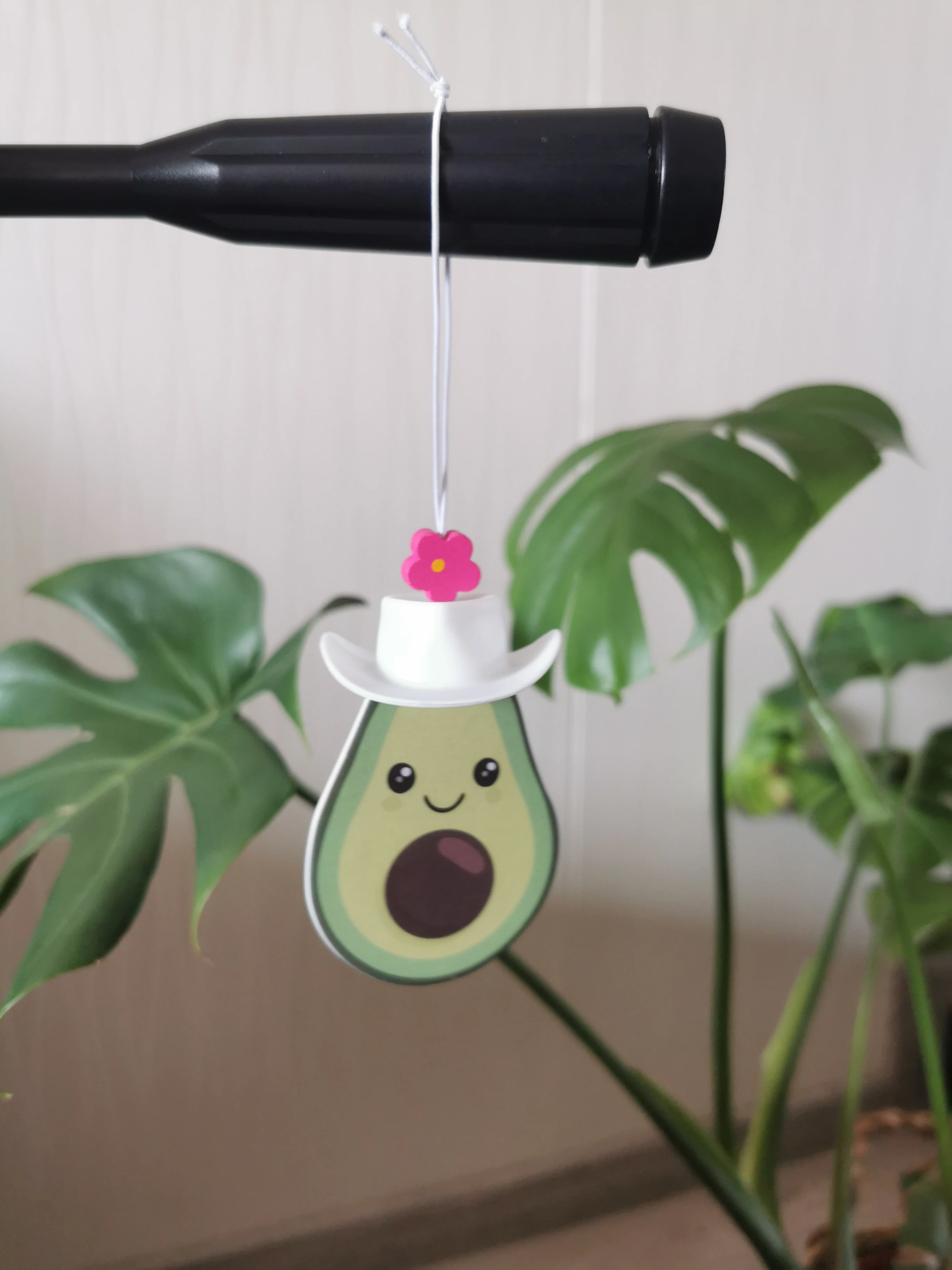 Rear View Mirror Hanging Avocado Ornamet Cartoon Car Charm Auto Pendant Cowboy Hat Decor Car Freshener Car Makeover DIY Perfume