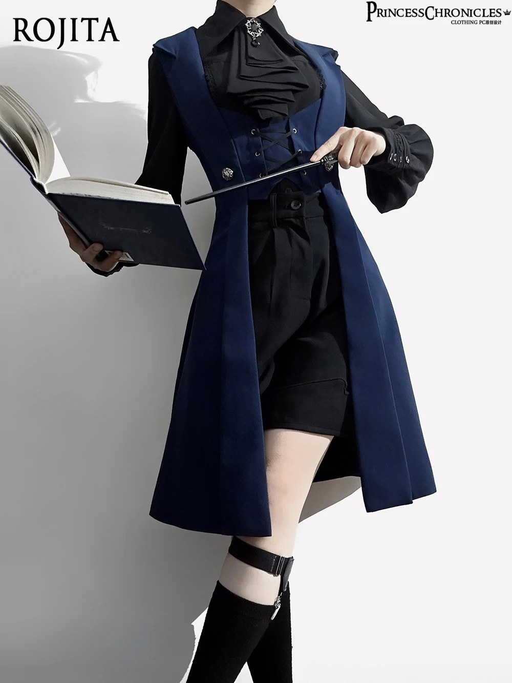 

Dark Night Overture Retro Dark Medieval Stylish Slim Long Vest Blue Women's Slim Fit Suit Collar Sleeveless Jacket