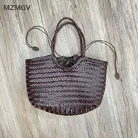 Bolso de mano tejido a mano de piel de vaca auténtica de diseñador de lujo, bolso de hombro Vintage de alta calidad para vacaciones y playa para mujer