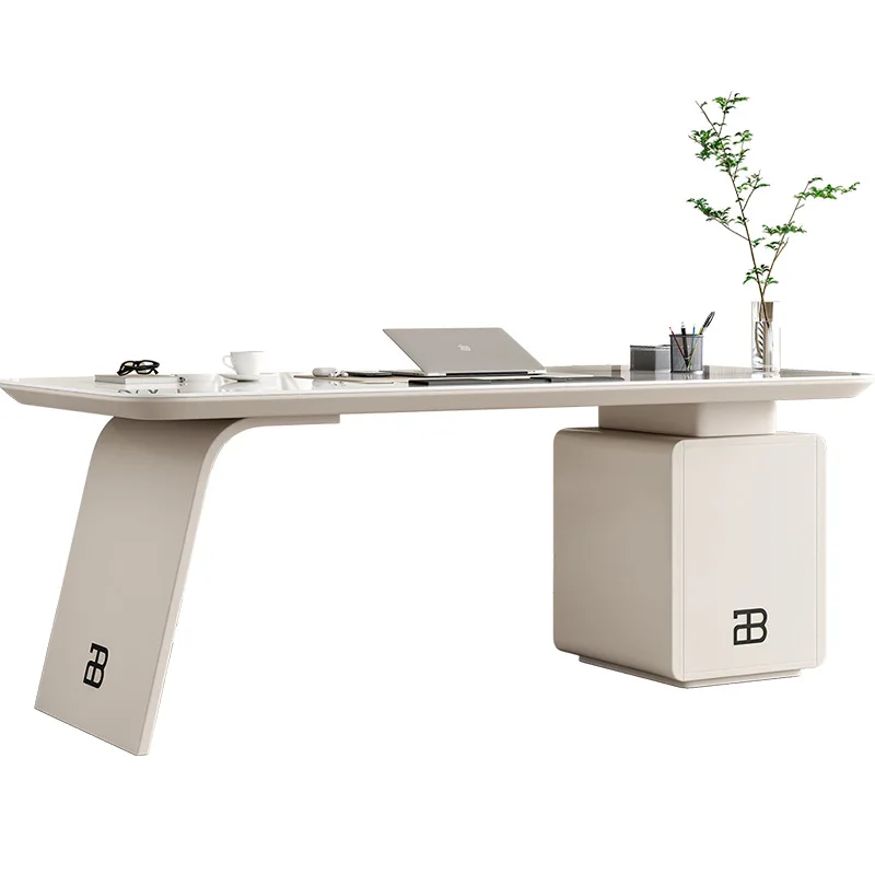 

Современный простой стол в стиле лёгкой роскоши с каменной столешницей для дома, кабинета или компьютерной консультации.