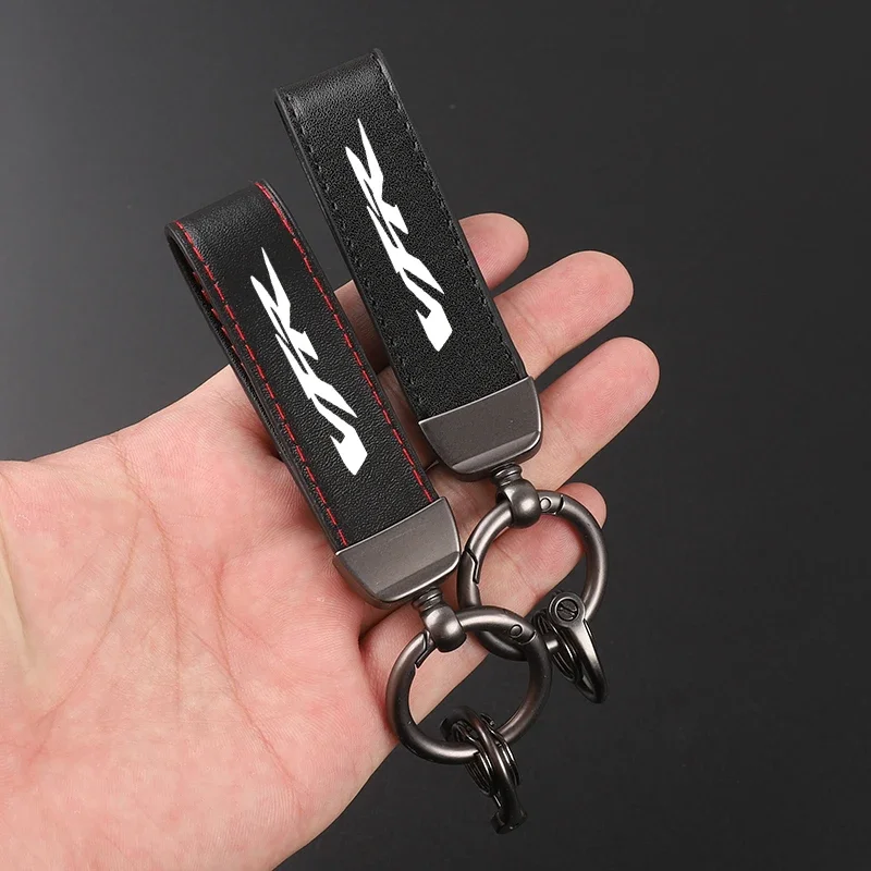 

Motorcycle Carbon Fiber Leather Keychain Horseshoe Buckle Jewelry Buckle For Honda VFR750 VFR800 VFR 800 F VFR800F