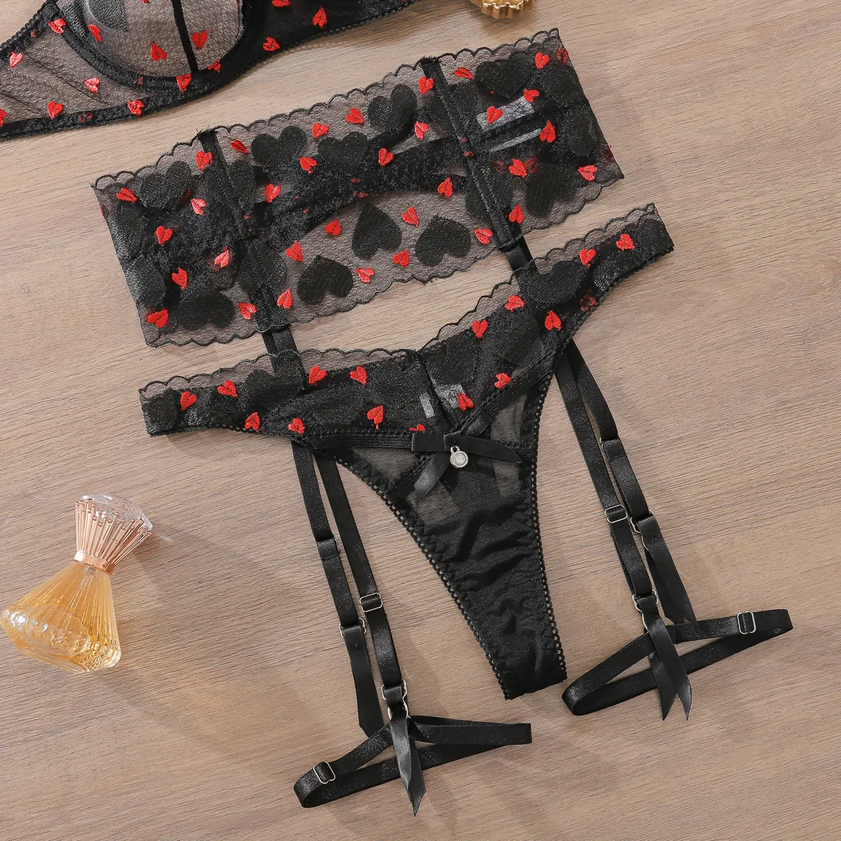 Novo amor tentação malha sexy conjunto de roupa interior sexy oco conjunto de quatro peças porno traje sexy feminino terno aberto lingerie