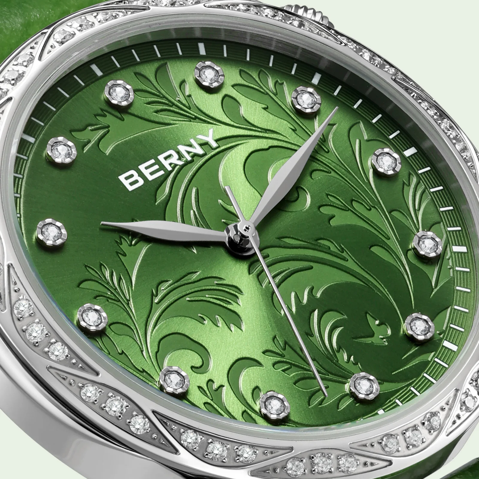 BERNY レディース クォーツ時計 グリーン ペタル アカ - Luxury Watch With Green Dial のレビューと価格