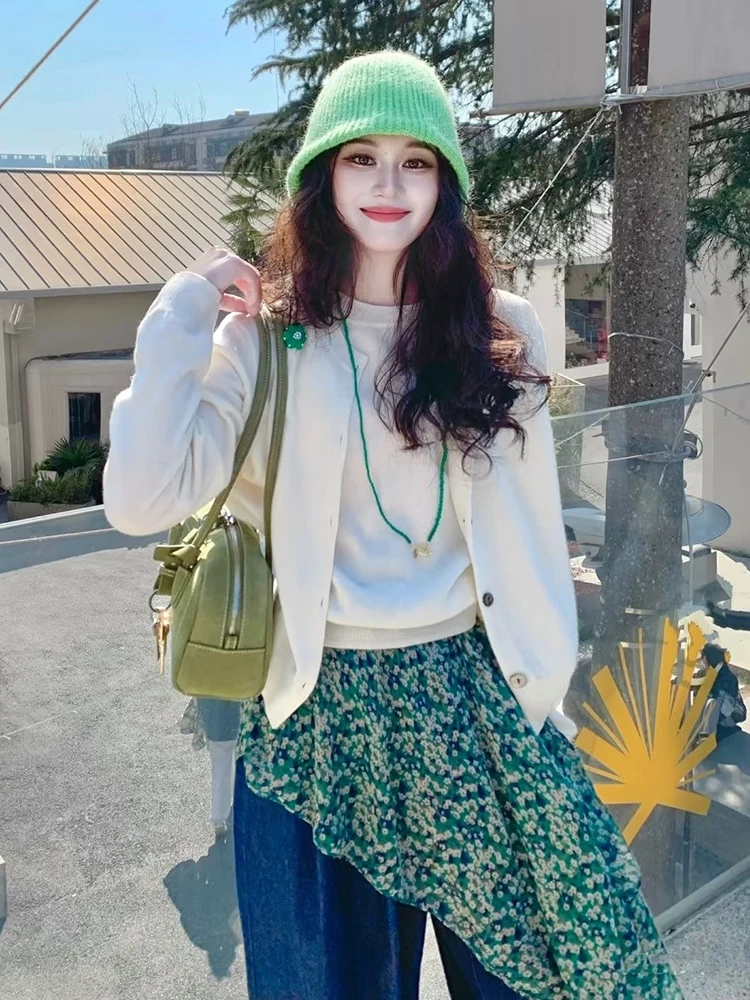 

Корейская модная юбка с цветочным принтом и высокой талией, женская летняя юбка с защитой от солнца, модная юбка для повседневной носки, полиэстер, А-силуэт...