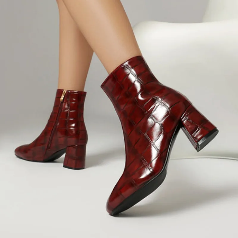 

2026 New Women Ankle Boots Female Zip Autumn Winter PU Leather Square Toe Ladies Chelsea Boats High Heels Booties Red Black