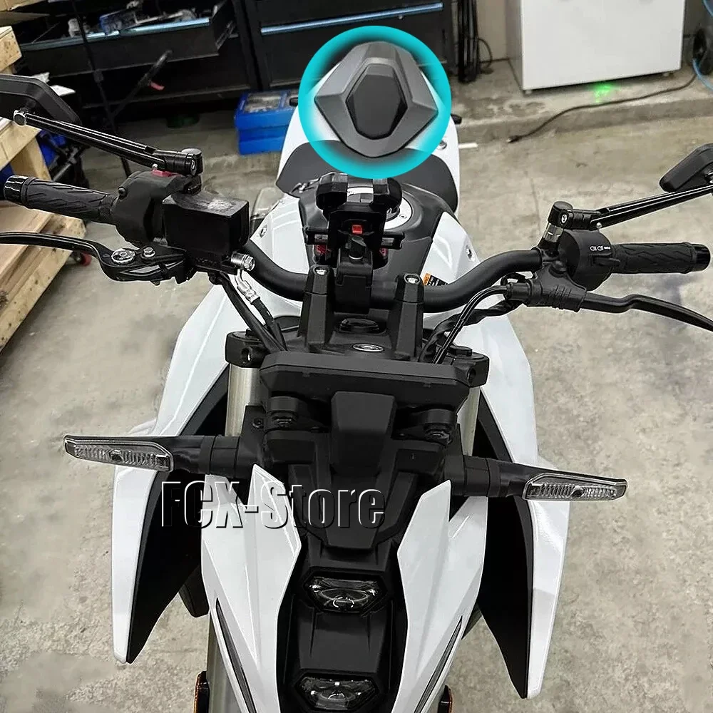 ฝาครอบที่นั่งด้านหลังสีดำคาร์บอนไฟเบอร์สำหรับ Suzuki GSX-8S GSX8S GSX-8R GSX8R GSX 8S 8R 2023 2024ใหม่