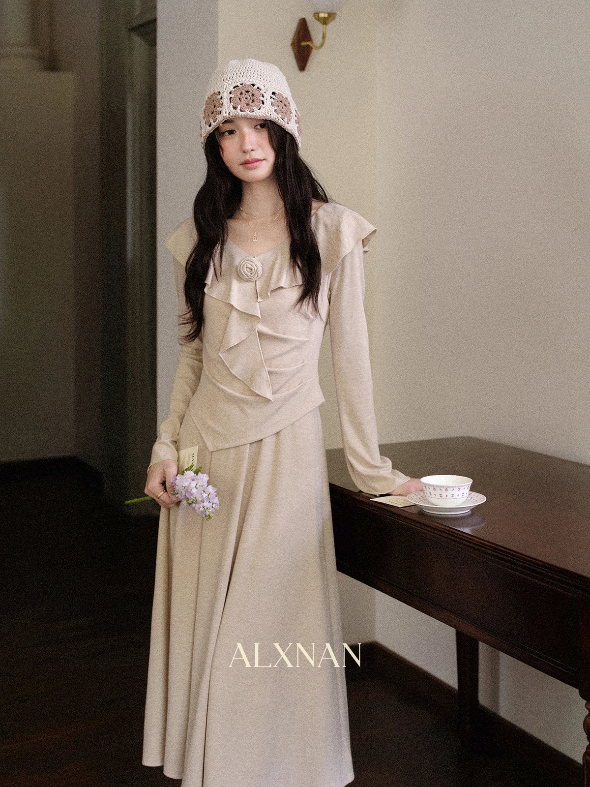 ALXNAN robe à flocons d'avoine à volants col en v robe longue élégante pour femmes automne nouveaux tissus tricotés décontractés faux robes deux pièces QJD00564