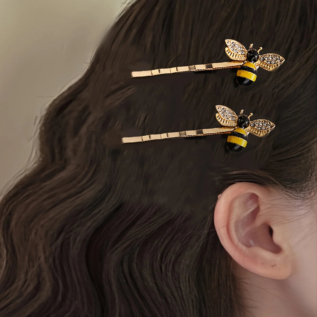 

4pcs Set of Cute and Elegant Bee Hair Clips, Suitable for Proms, Weddings, and Daily Wear