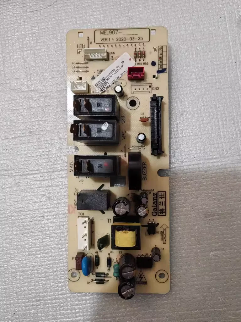 

MEL907-LC18 AB1-GF3V тестовая материнская плата, исправная.