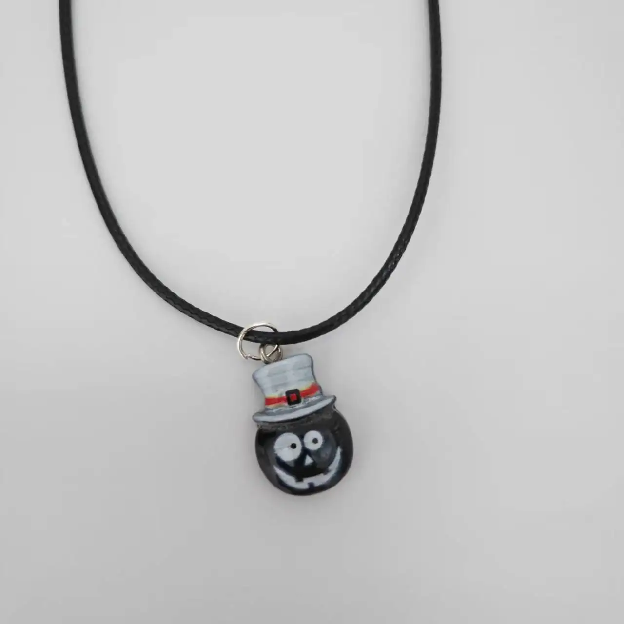 

Black Cute Big Eyes Ghost Pandent Necklace Woman Or Man Halloween Handmade Necklace Cheap