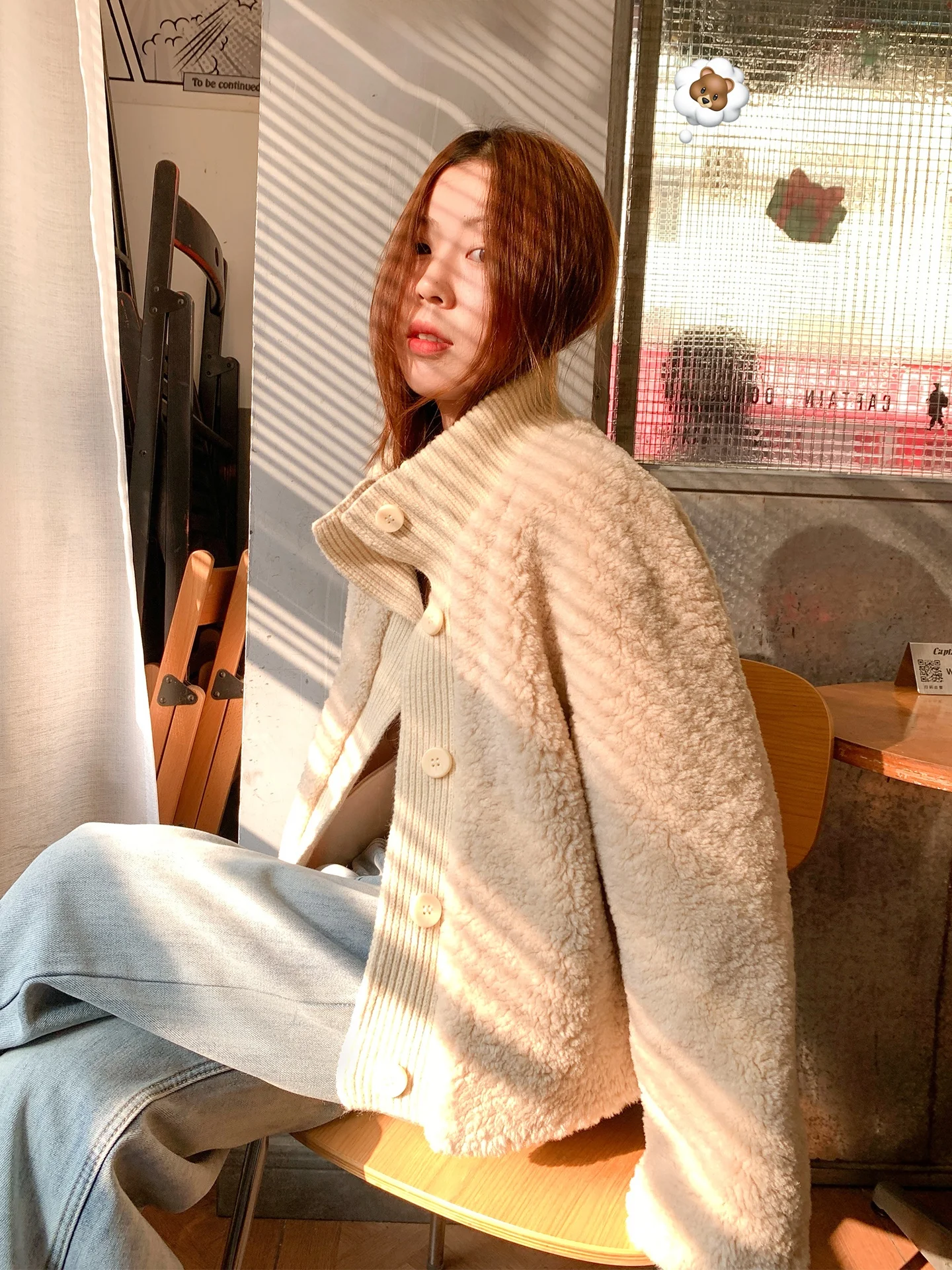 

Zeng Xiao Xian Knitted Thiened Lamb Fur Jaet Women's Winter New Loose Warm Top Stand Collar Splicing Long Sve Coat