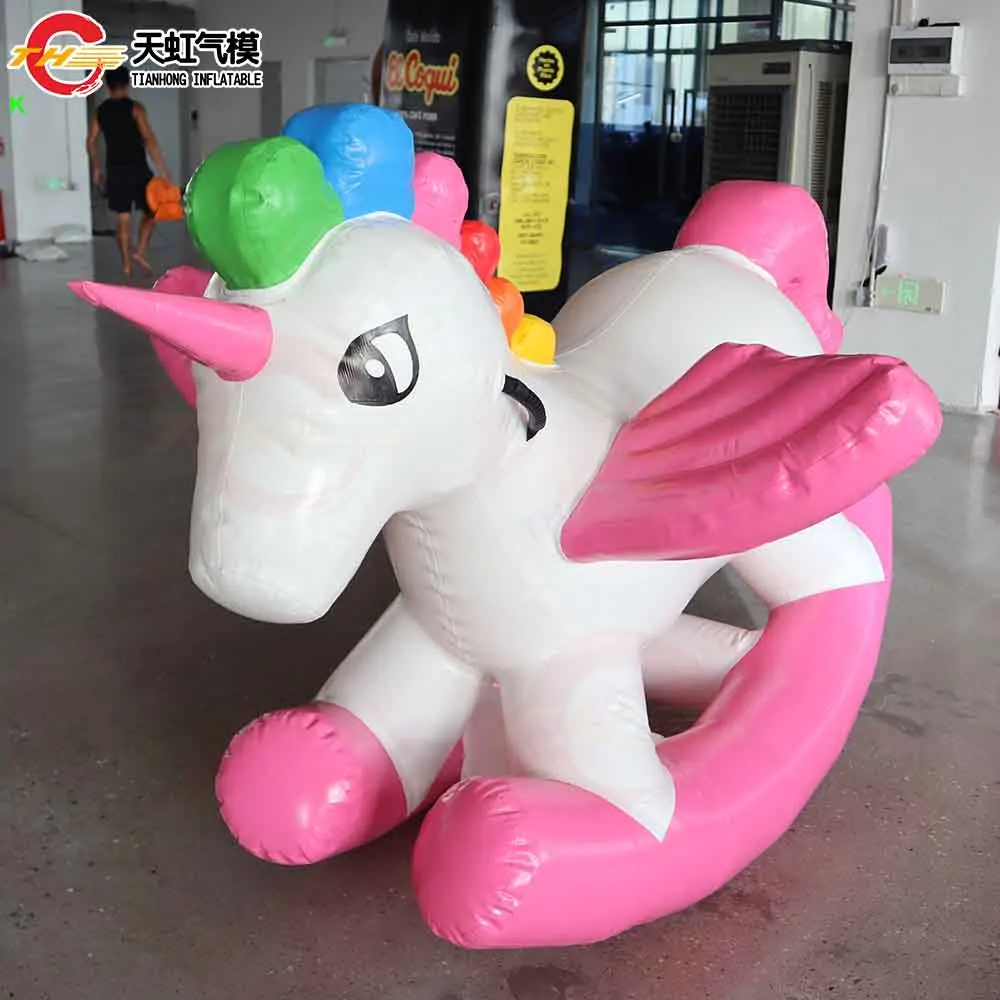 Cheval à bascule gonflable de bateau aérien rapide, jeu de carnaval, jouets, beau tour de licorne sur les enfants