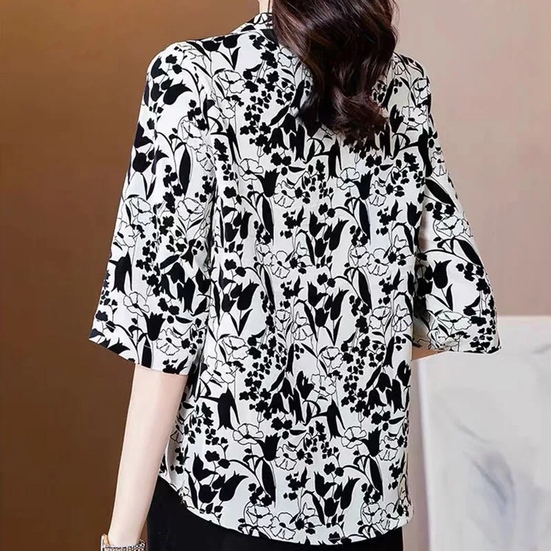 Casual Fashion Elegant Black White Printed Button Shirt Summer Autumn 2023 New Polo-Neck Half Sleeve Loose Tops Women\'s Clothing