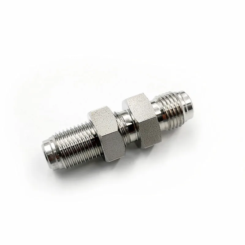 

VCR1/4 Male to 1/2 Female Bulkhead Union Connector Low Pressure Straight Connector with External Thread Wall VCR Bulkhead Union