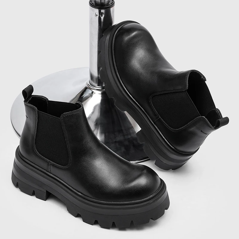 Black Autumn and winter men's boots Fashionable minimalist design style Outdoor daily leisure business party Adult office shoes