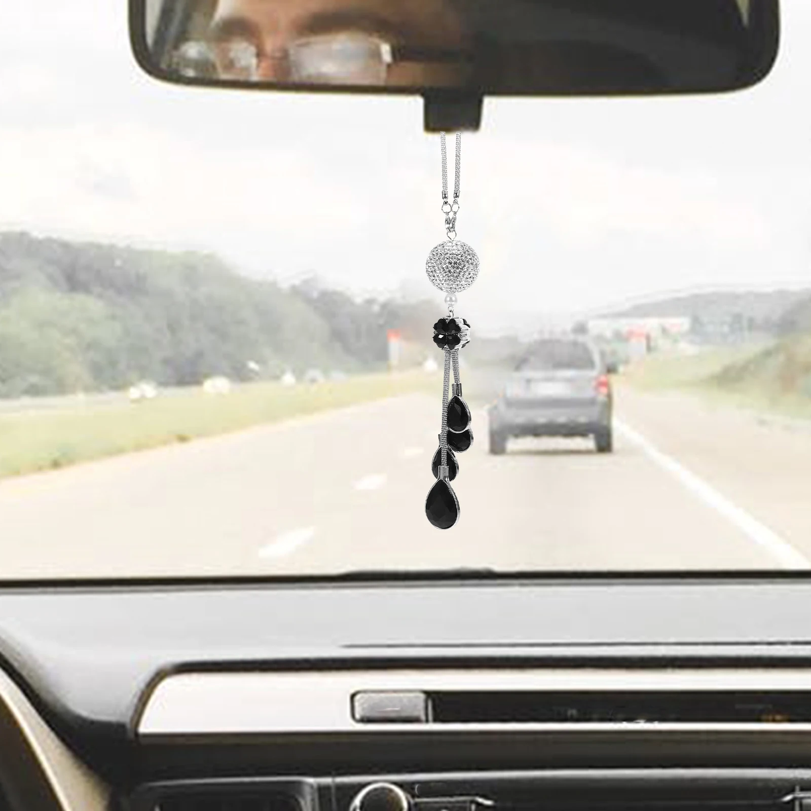 

Crystal Pendant Hanging Decoration Rearview Mirror Charm Car Ornaments Interior Aesthetic Transparent Rhinestone Ball Compact