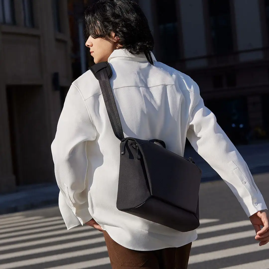 Xiaomi Mijia Crossbody كيس المراهقين حقيبة كتف حقيبة ساعي الأعمال السفر عادية كلية حقيبة محفظة لأجهزة الكمبيوتر المحمول 14 بوصة