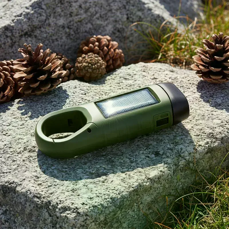 Solar Powered Hand Crank Flashlight Multi-Function Camping Emergency LED Light Outdoor Illumination Power Generation Torch