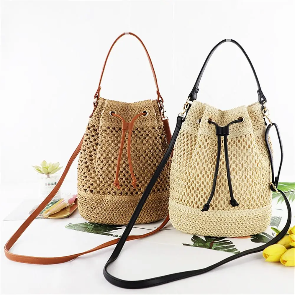 

Fashion Large Capacity Weaving Bag Hollow Out Leather Strap Bucket Bag Drawstring Closure Crossbody Bag Women