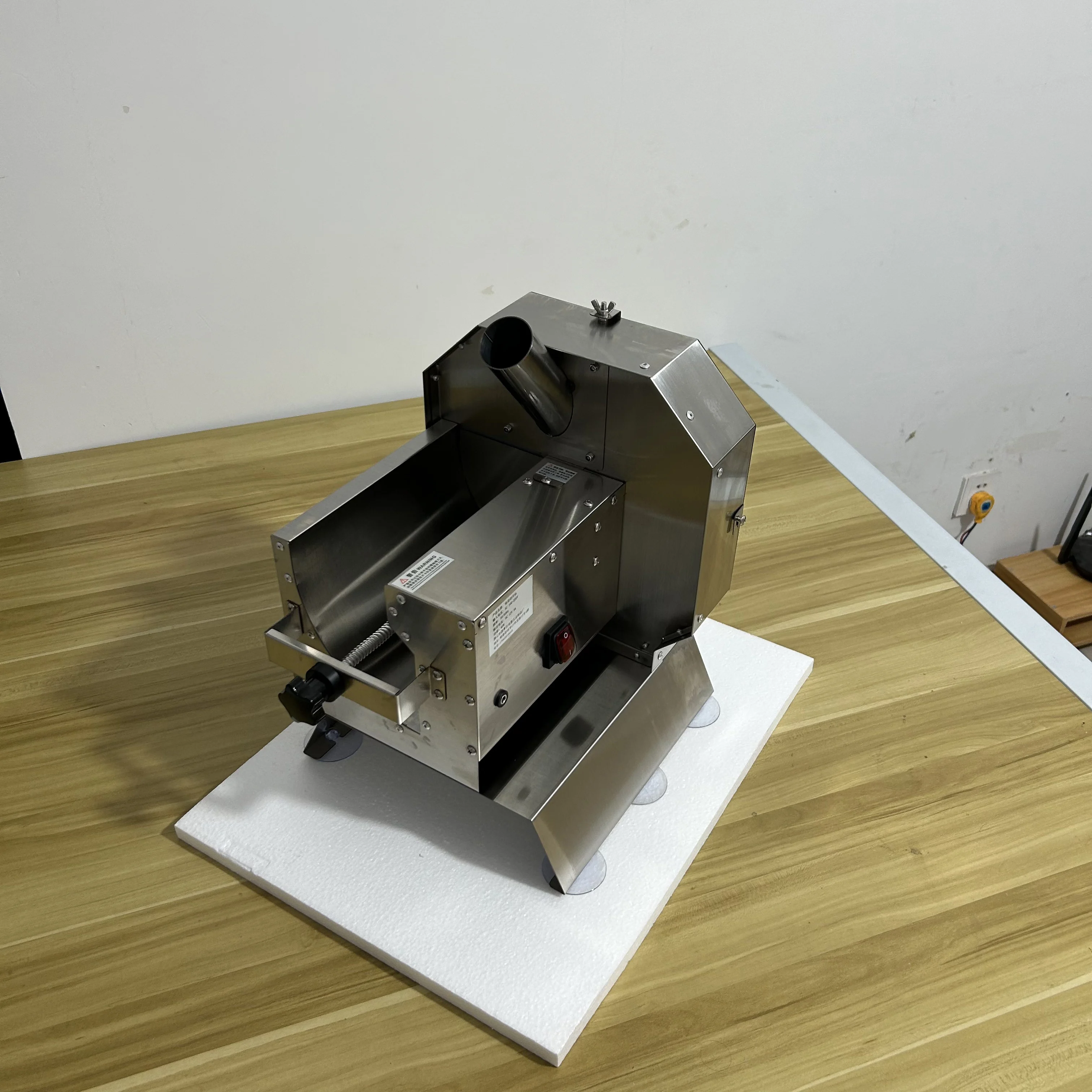 Commercial Stainless Steel Automatic Electric Onion Potato Lemon Mango Coconut Chips Fruit and Vegetables Cutting Machine Slicer