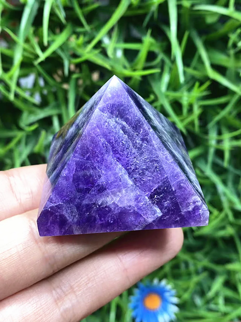 Natural quartz crystal, fluorite, tea crystal, dreamy purple pyramid home decoration, decorative piece