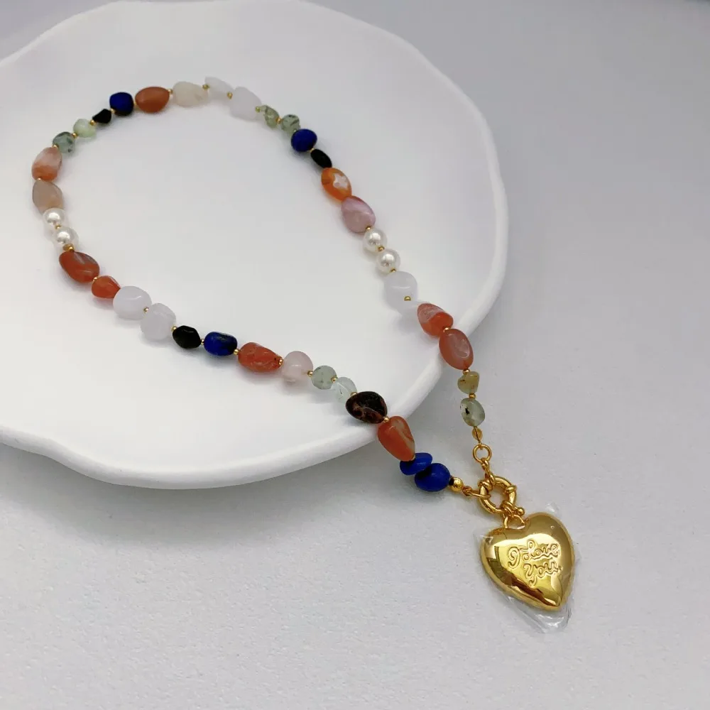 

Russia Style Retro Special-shaped Natural Stone Beads Necklace Large Metal Love Pendant Necklace Niche Versatile Chain for Women
