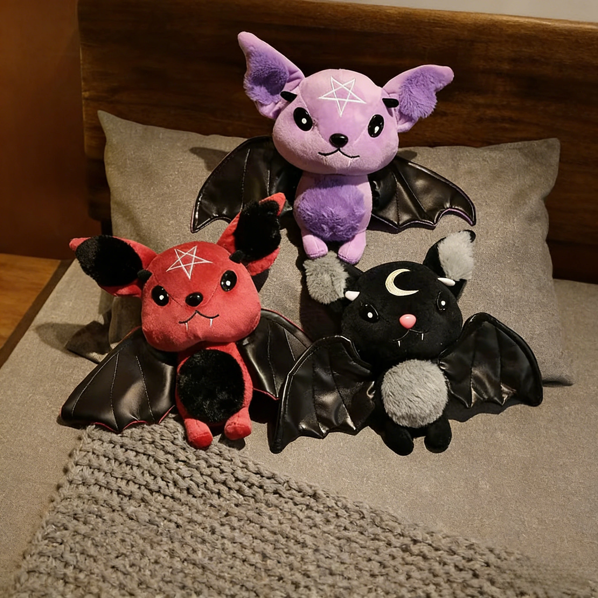 

Хит продаж: Мягкие игрушки в мрачном мультяшном стиле, мифические существа, куклы, подарки на день рождения, модные игрушки, летучие мыши, аниме-атрибутика