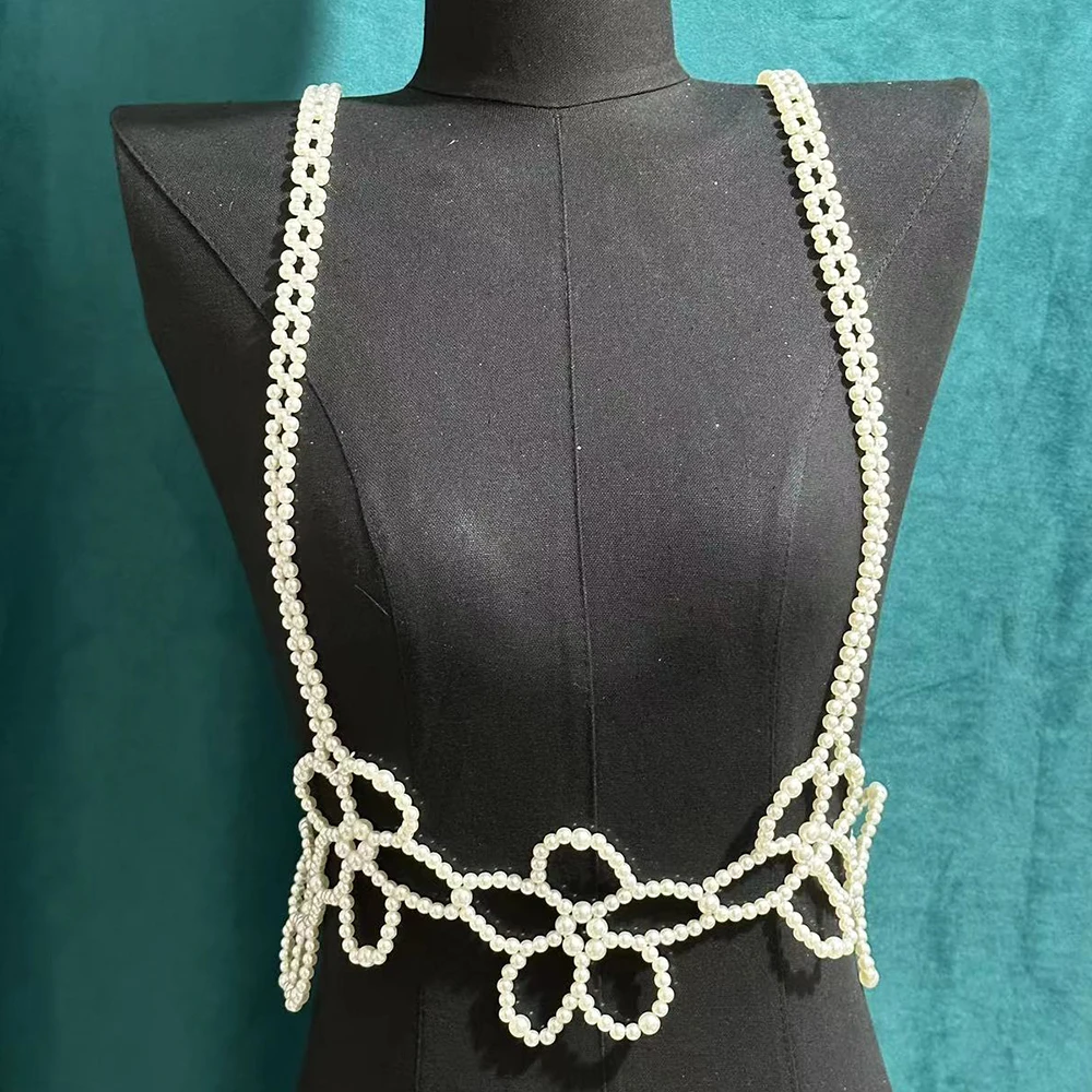 

Romantic Sweet Style Pearl Body Chain Jewelry Dress Shirt Accessories for Girls Flower Shaped Beaded Caftan Pearl Body Jewelry