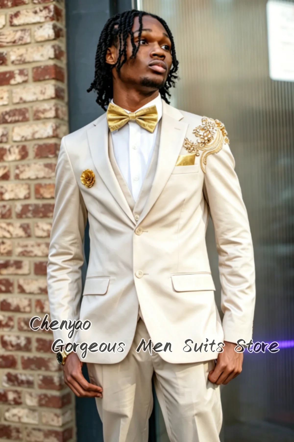 

Customized Luxurious Jacquard Beaded Men Suits Slim Groom Tuxedos High End Wedding Male Prom Blazers 3 Pcs Sets ropa hombre