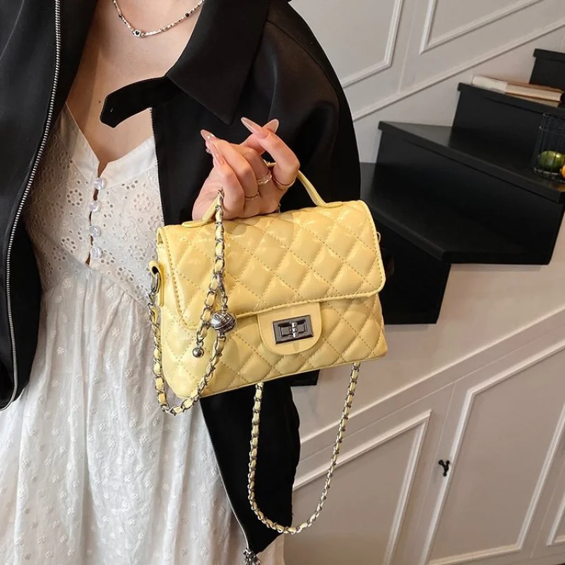 

Classic Designer Shoulder Bag Women's Premium Leather Crossbody Handbag Elegant Tote Purse For Ladies Luxury Messenger